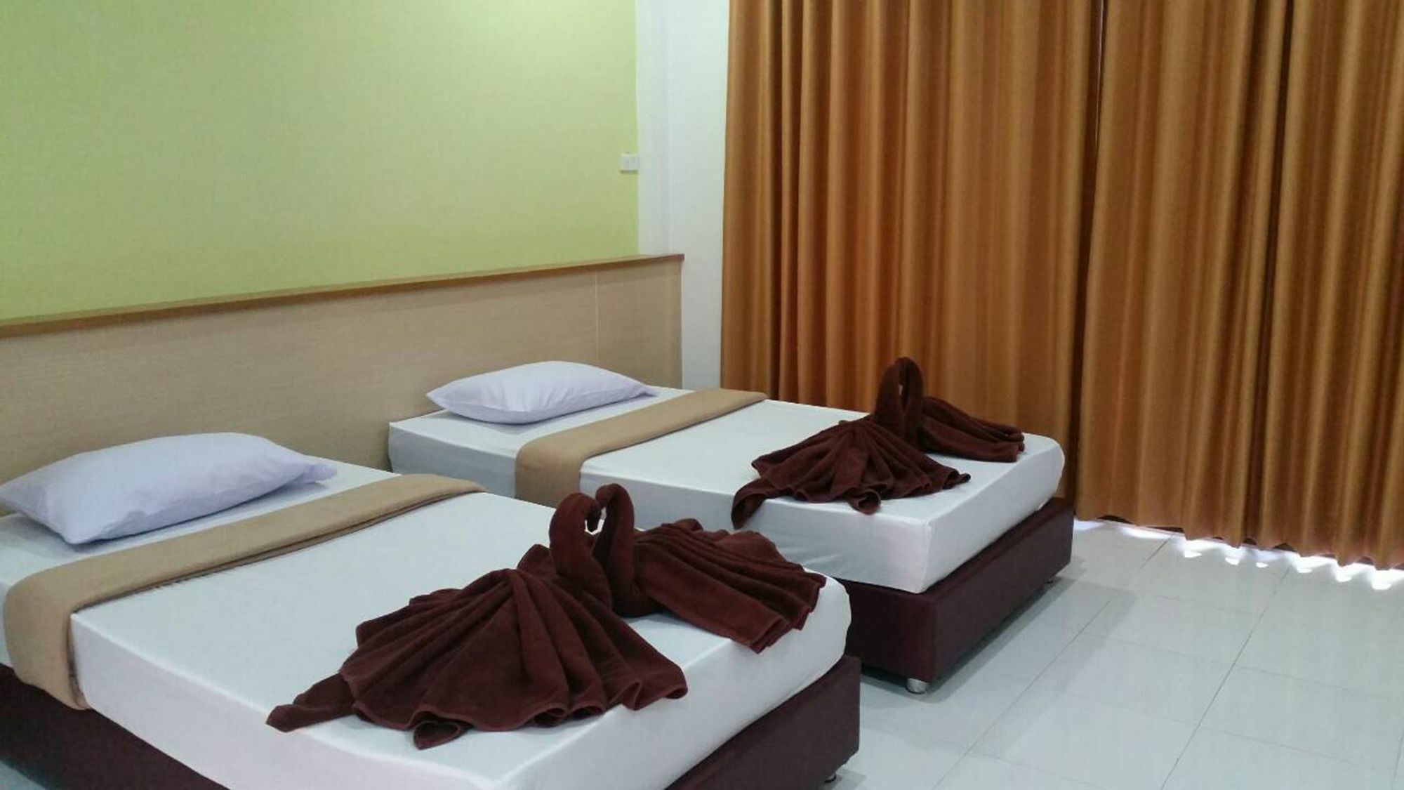 Hotel Pruksa Place Ubon Ratchathani Esterno foto